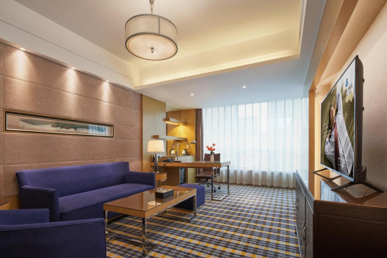 Yueyang Grand Skylight Hotel Екстериор снимка
