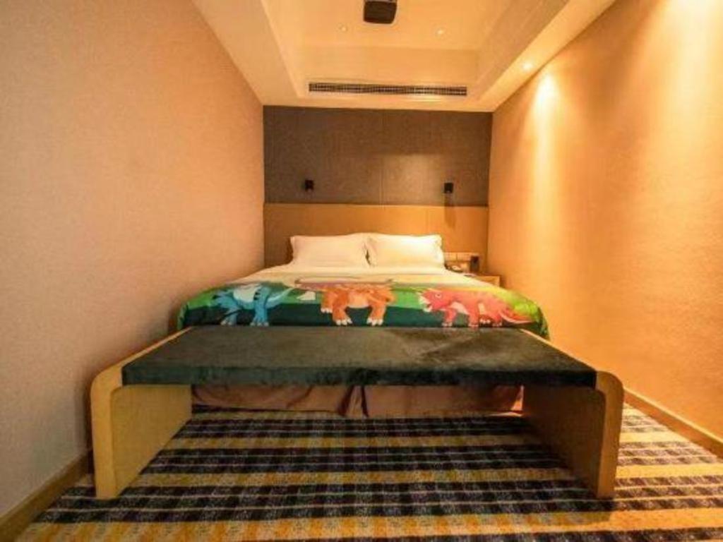 Yueyang Grand Skylight Hotel Екстериор снимка