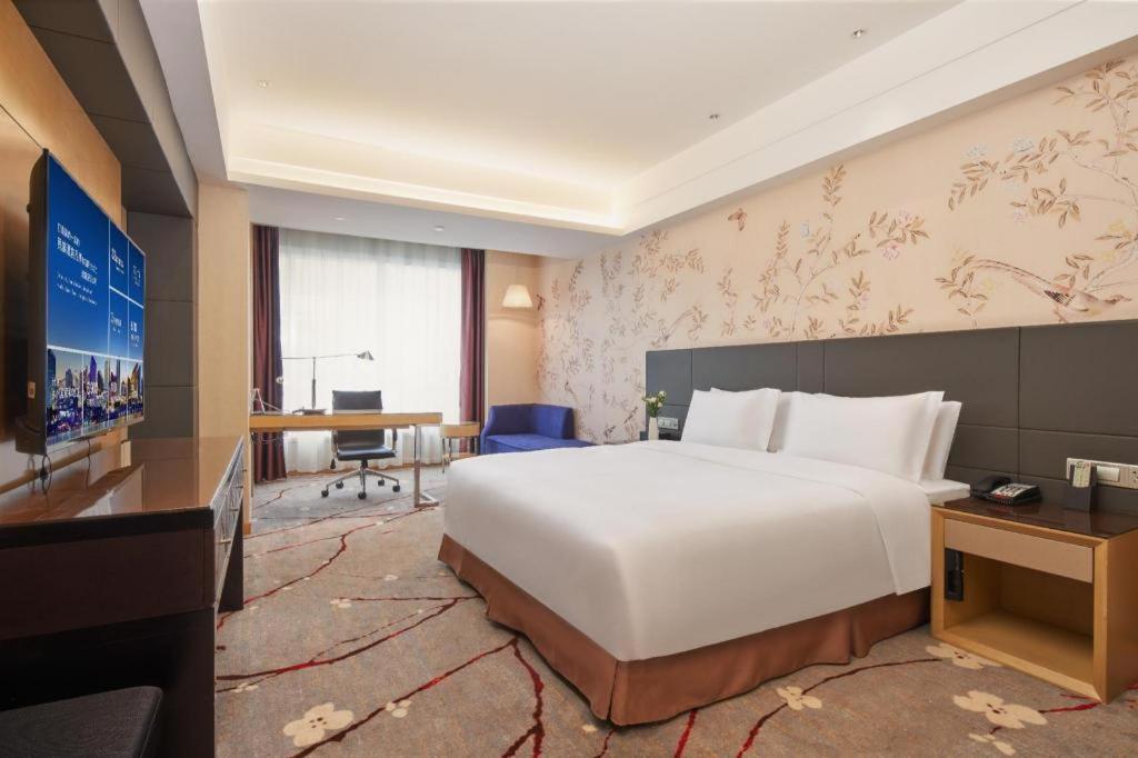 Yueyang Grand Skylight Hotel Екстериор снимка